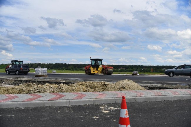 Голова Укравтодору Олександр Кубраков пообіцяв Волині дорожній «ремонтний рекорд»*