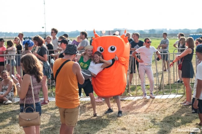 Другий день «Бандерштату» в обличчях та миттєвостях. ФОТОРЕПОРТАЖ