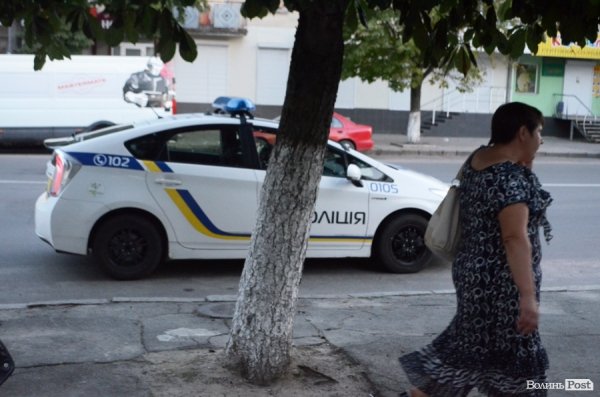 На проспекті Грушевського у Луцьку горіла квартира. ФОТО