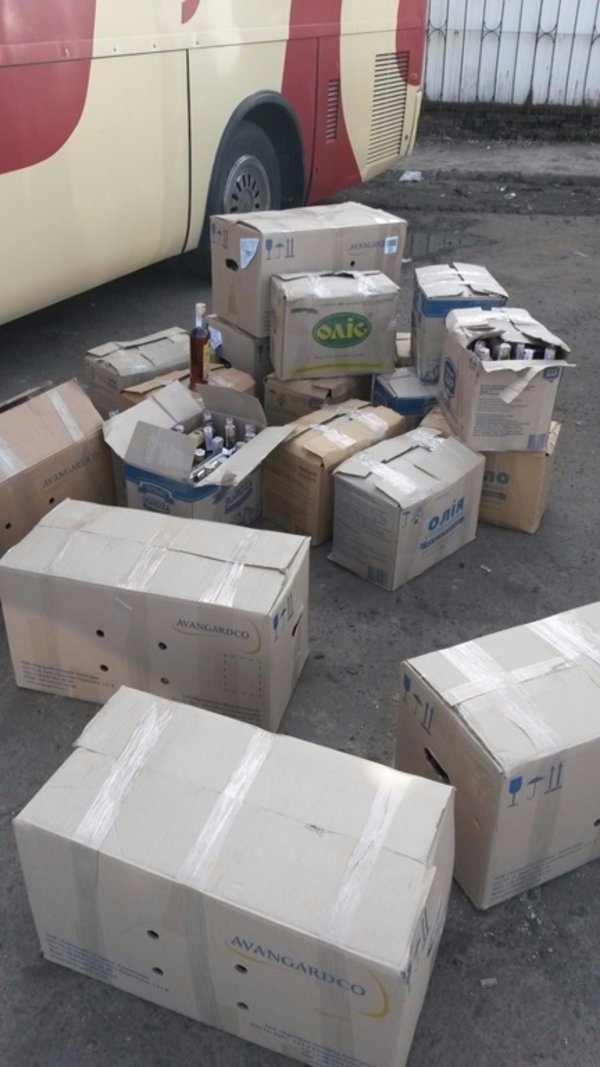 На Волинь везли підроблений закарпатський коньяк. ФОТО