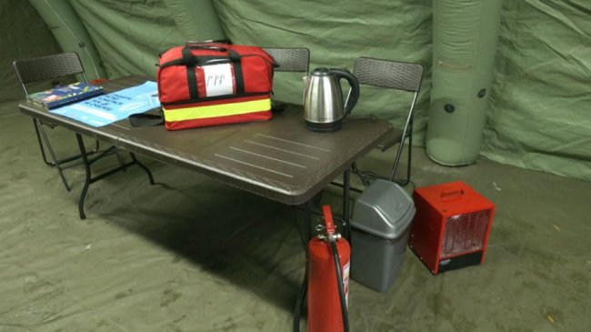 Тепло, електрика та інтернет: у Луцьку розгорнули «пункти незламності». ФОТО