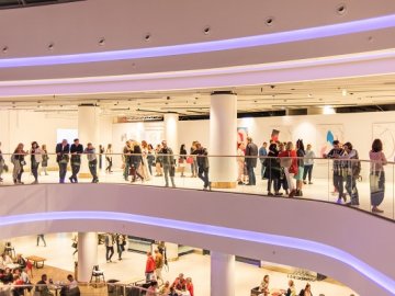 Навіщо брати участь у бізнес-виставках?*