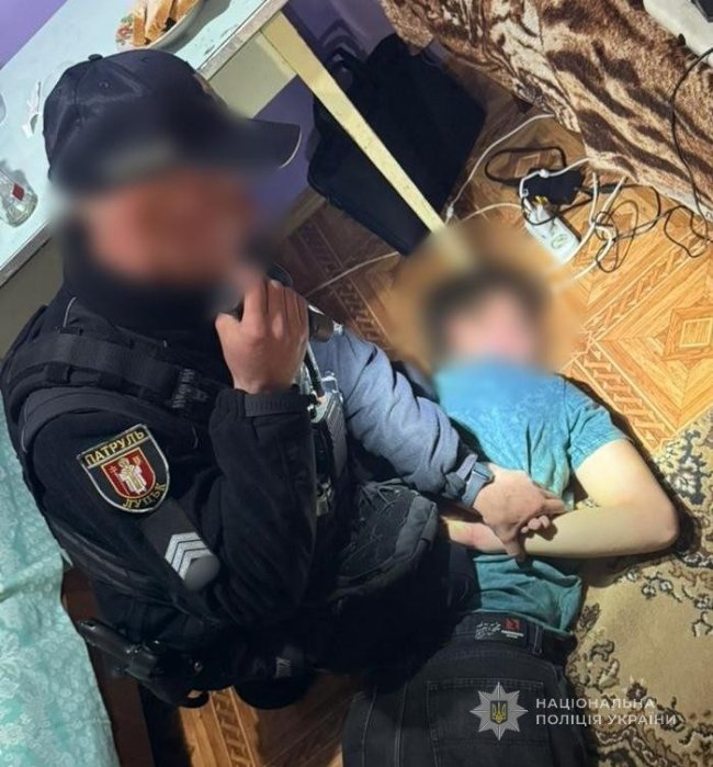 У Луцьку студент підпалив двері міськради та банку