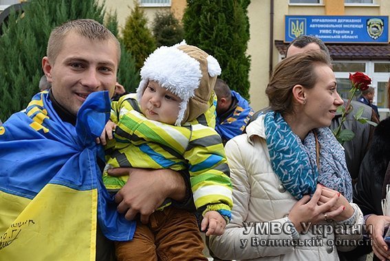 На Волинь зі сходу повернулися інспектори ДАІ. ФОТО. ВІДЕО