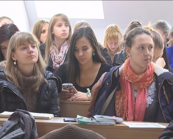 Луцьким студентам розповіли, яким стане життя людей у новому цифровому світі. ФОТО. ВІДЕО