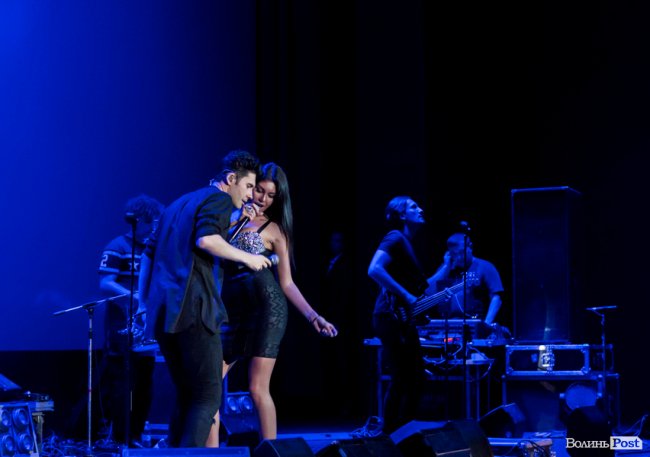Шквал емоцій та запальна музика: як у Луцьку виступав Dan Balan. ФОТО