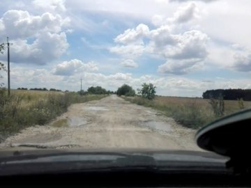 Ремонт доріг на Волині: чи можна попити кави за кермом