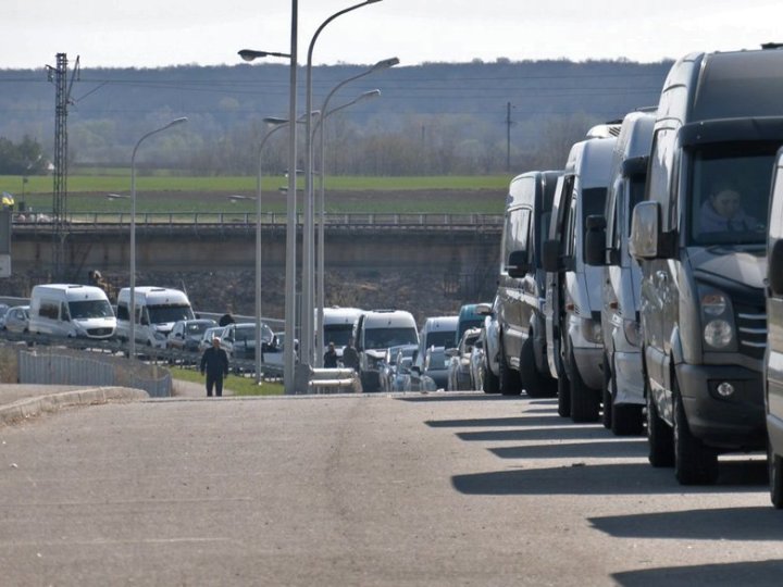 Перед пунктом пропуску «Устилуг» на Волині через повітряні тривоги утворилися черги