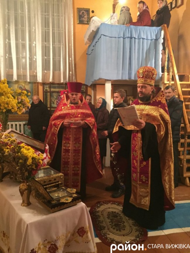 У село на Волині привезли мощі святих. ФОТО