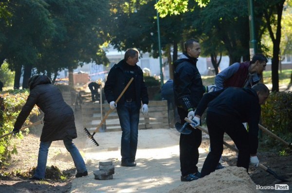 Лучани вдруге вийшли на толоку. ФОТО