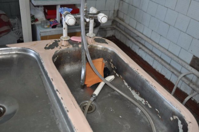 «Щоб покійники не «згадували» нас», - на Волині відремонтують морг