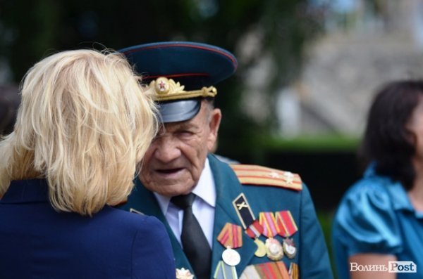 У Луцьку вшанували пам'ять героїв війни. ФОТО