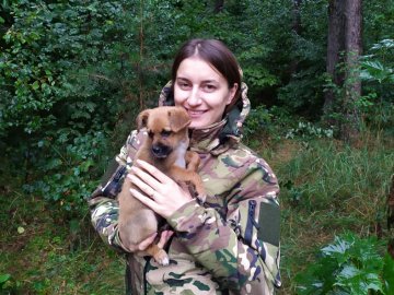 У волинській теробороні служить медик Іванна з вірним чотирилапим помічником. ФОТО