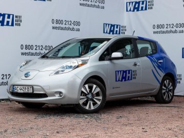 Лучанам показали особливості електромобіля Nissan Leaf*