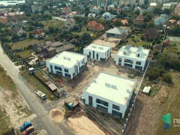 Опублікували відео з будівництва квадрохаусів від компанії «Інвестор»*