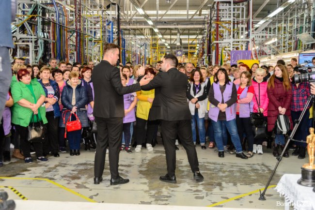 Нагорода – для найкращих: на заводі «Кромберг енд Шуберт» влаштували грандіозне вручення «Оскарів». ФОТО