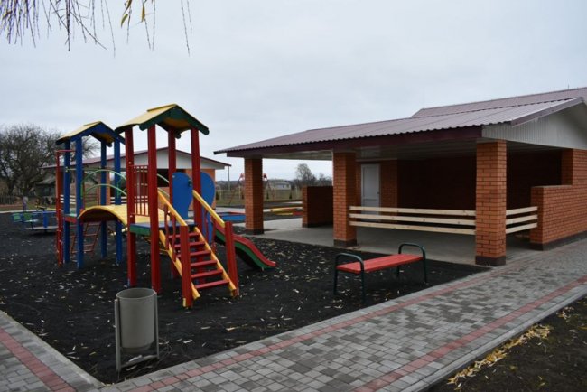 У селі на Волині реконструювали школу та дитсадок. ФОТО