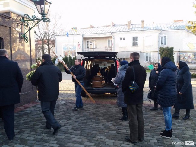 У Луцьку прощаються з Іваном Корсаком. ФОТО