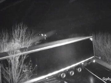 З'явилося відео аварії під Луцьком, де фура злетіла в кювет