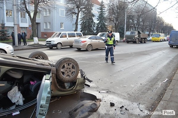 У Луцьку ‒ потрійна аварія. ФОТО
