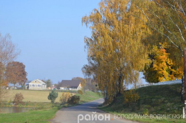 Золота осінь у волинському селі. ФОТО