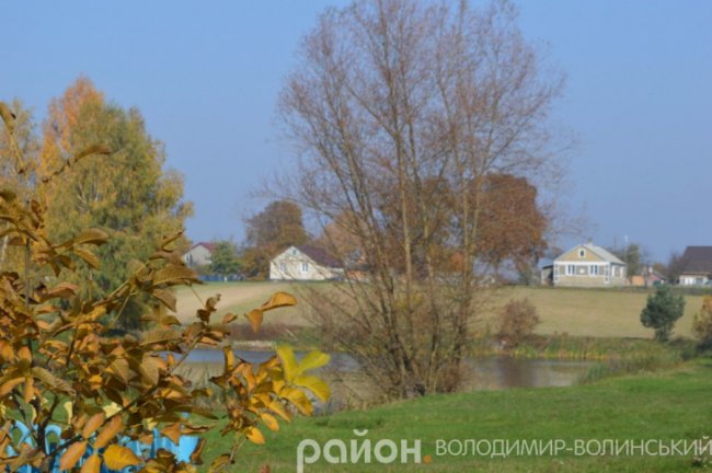 Золота осінь у волинському селі. ФОТО