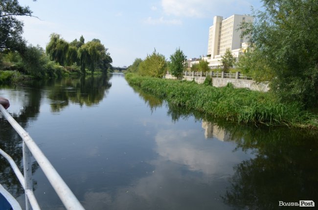 Стир судноплавний, або Подорож луцькою Амазонкою. ФОТО