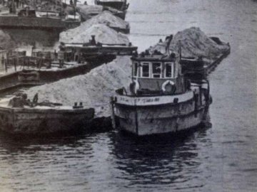 Показали ретрофото флоту на річці Стир