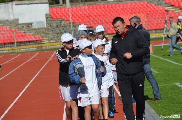 Футболісти ФК «Волинь» тренувались зі школярами. ФОТО
