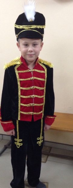 Де у Луцьку взяти на прокат новорічні костюми: ТОП-3 місць*