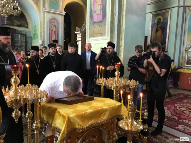 Порошенко приїхав у монастир в Жидичині. ФОТО