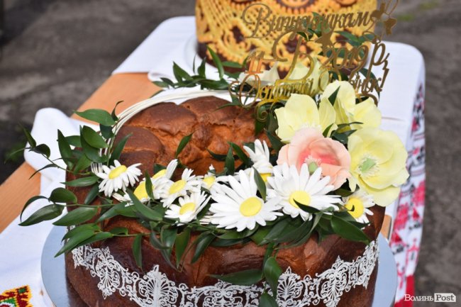 Емоції від драйву до сліз: останній дзвоник у луцькій школі №25. ФОТО