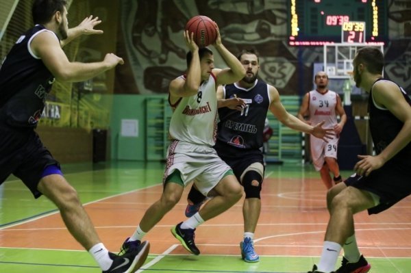 «Волиньбаскет» у драматичному матчі програв «Кременю»