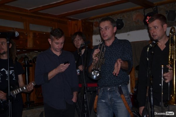 «Жадан і собаки» завершили свій тур виступом у Луцьку. ФОТО. ВІДЕО