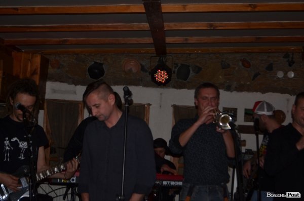 «Жадан і собаки» завершили свій тур виступом у Луцьку. ФОТО. ВІДЕО