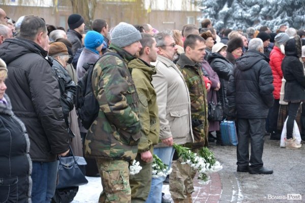 У Луцьку вшанували полеглих на Сході бійців роти «Світязь». ФОТО