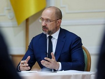 Cередня зарплата в Україні складе 15 тисяч грн, –  прем’єр про бюджет на 2022