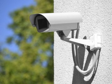 Міська рада виділила гроші на встановлення 80 камер у центральному парку Луцька