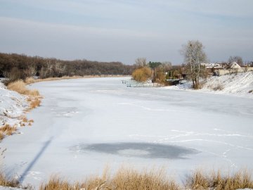 На Київщині врятували двох дітей, що провалилися під лід