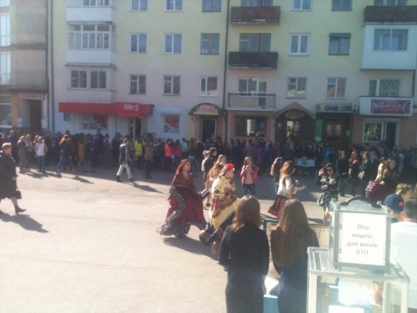 Волинські студенти збирають кошти на реанімобіль для АТО