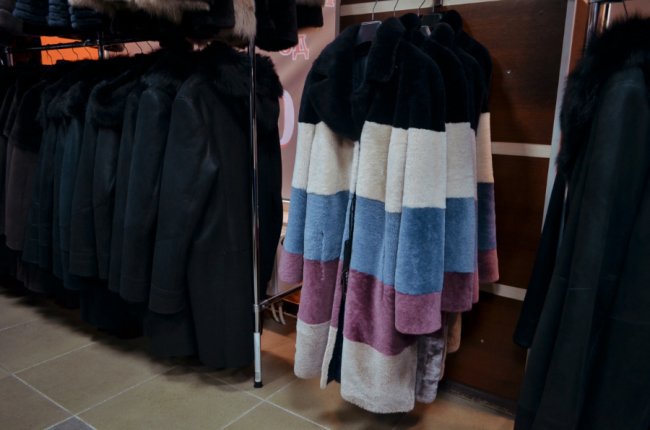 У магазині шкіри та хутра «Steel» – нова колекція, знижки та подарунки*