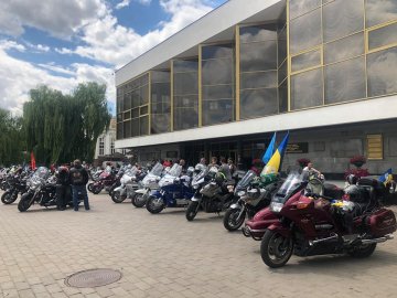 У Луцьк приїхали байкери з «Мотопробігу єдності». ФОТО