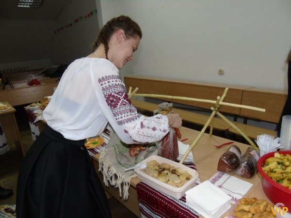 Луцькі студенти влаштували Андріївські вечорниці