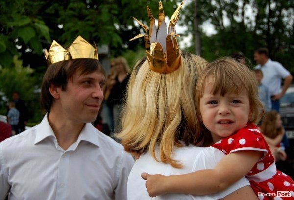 У Луцьку відбувся фестиваль дитячих візочків