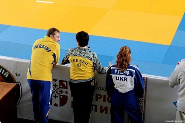 Як у Луцьку боролися хлопці та дівчата. ФОТО