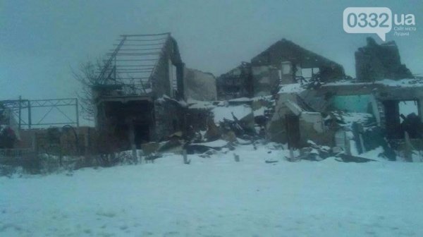 «Вісточки зі Сходу»: фоторепортаж волинянина з зони АТО