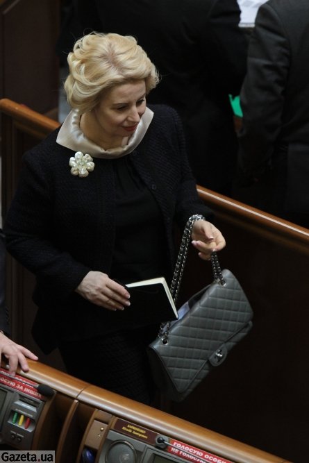 Як депутати нудьгують у Раді. ФОТО