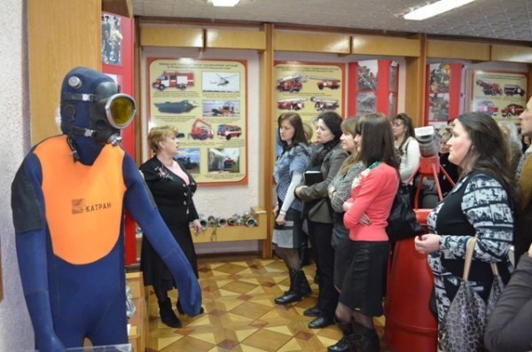 Луцьких дітей вчили по-новому захищати своє життя