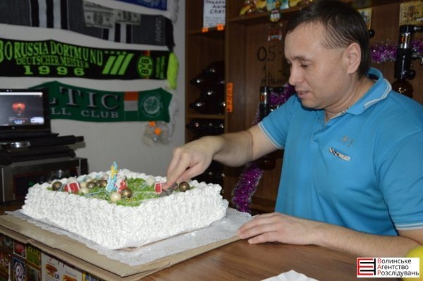 Святий Миколай влаштував дітям атошників свято в ультрас-пабі