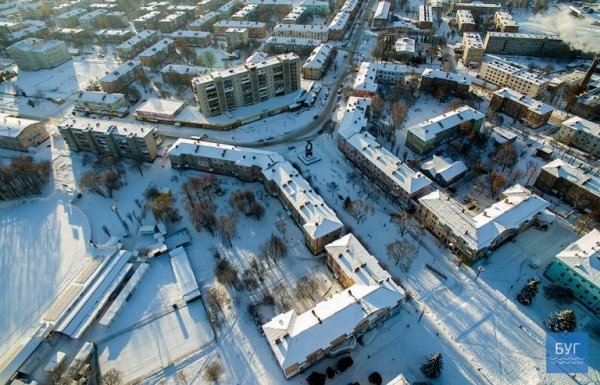 Засніжений Нововолинськ показали з висоти пташиного польоту